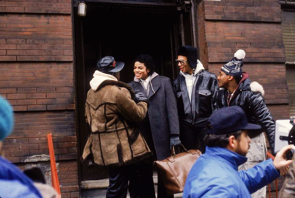 Photo:  Michael Jackson Meeting Fans